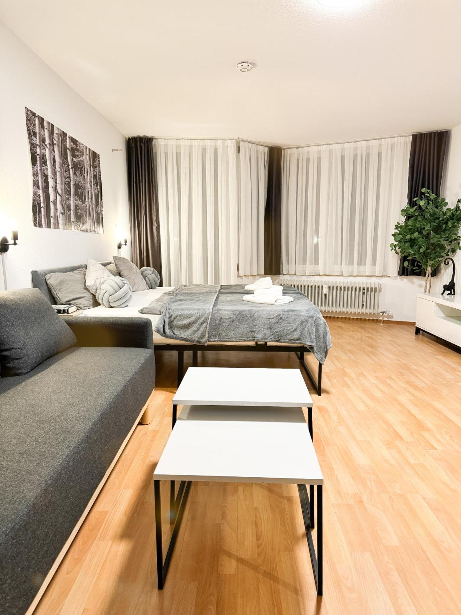Modern Living In Karlsruhe - Frieden Apartments Exterior foto